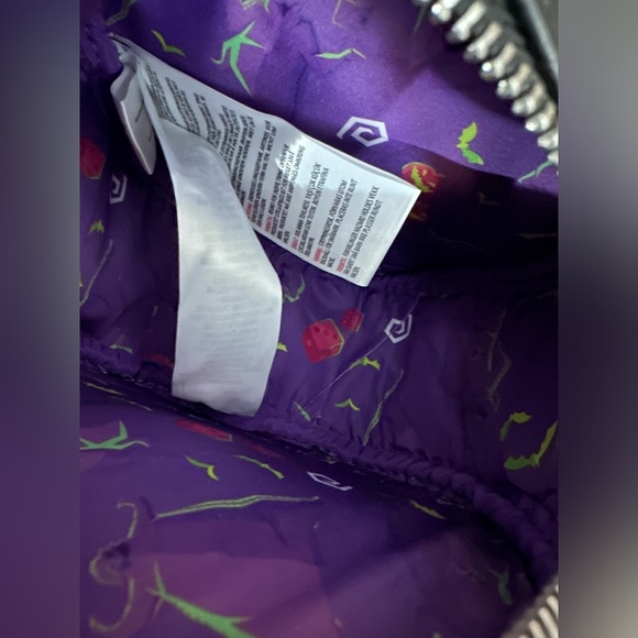 Loungefly Nightmare Before Christmas Oogie Boogie Glow In The Dark Crossbody Bag - Picture 4 of 6